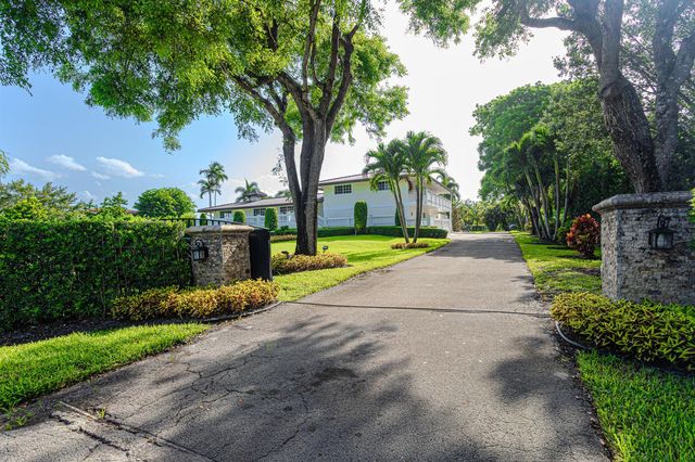 875 NW 120th Avenue, Plantation, FL 33325
