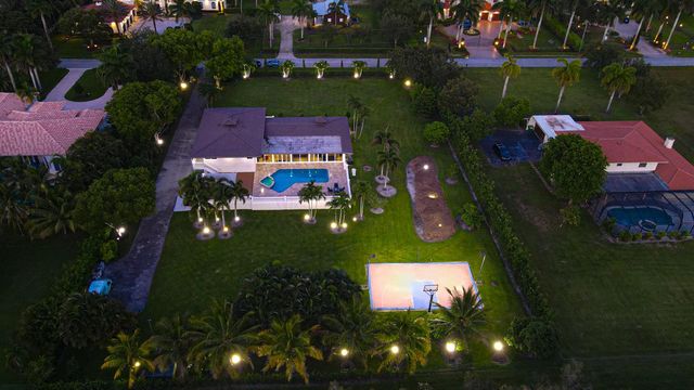 875 NW 120th Avenue, Plantation, FL 33325