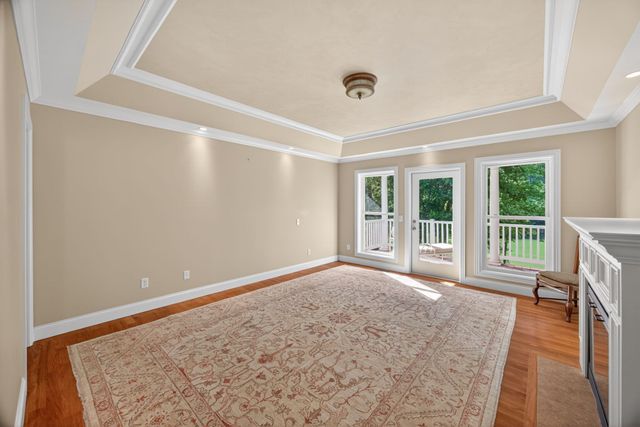 415 River Oaks Dr, Sparta, TN 38583