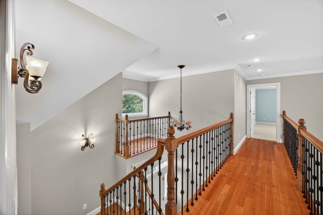 415 River Oaks Dr, Sparta, TN 38583