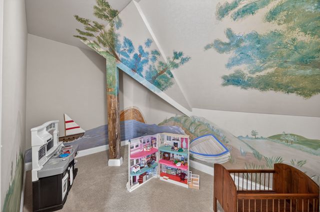 415 River Oaks Dr, Sparta, TN 38583