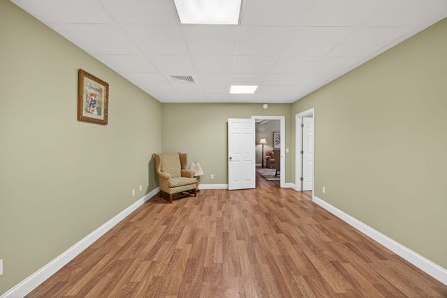 415 River Oaks Dr, Sparta, TN 38583