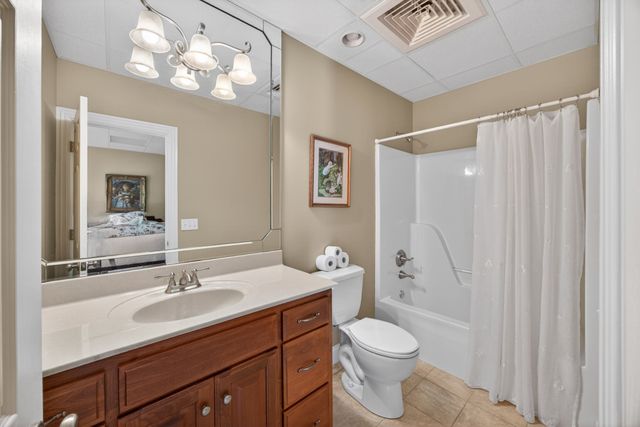 415 River Oaks Dr, Sparta, TN 38583