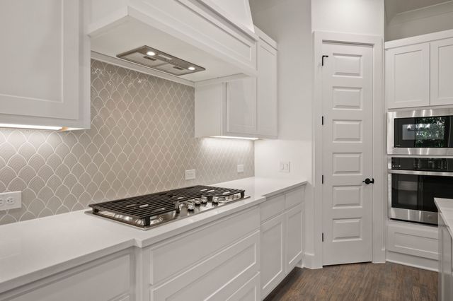 203 Kingfisher Lane, Aledo, TX 76008