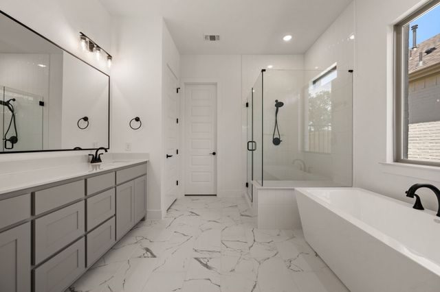 203 Kingfisher Lane, Aledo, TX 76008