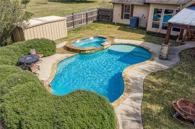 677 Grubbs Road, Other, TX 77474