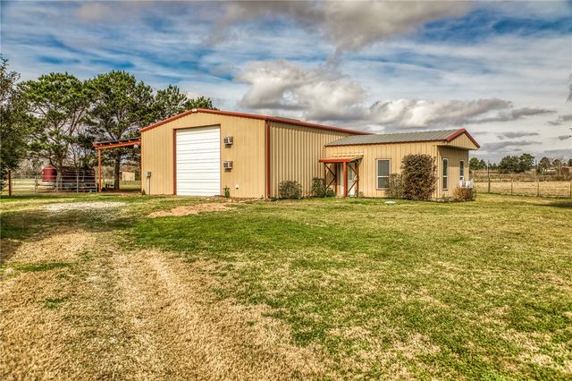 677 Grubbs Road, Other, TX 77474