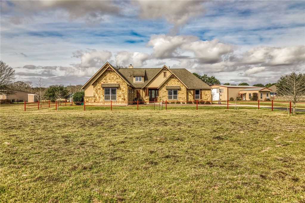 677 Grubbs Road, Other, TX 77474