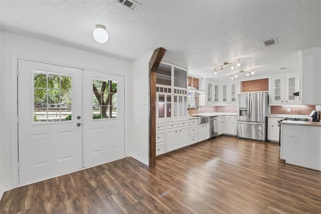 15276 Capitol Hill Road, Montgomery, TX 77316