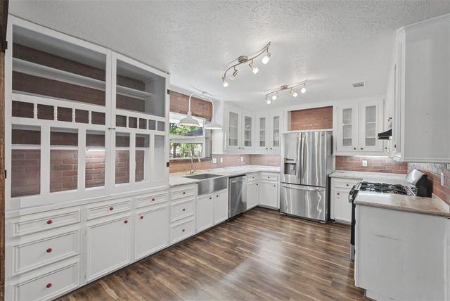 15276 Capitol Hill Road, Montgomery, TX 77316
