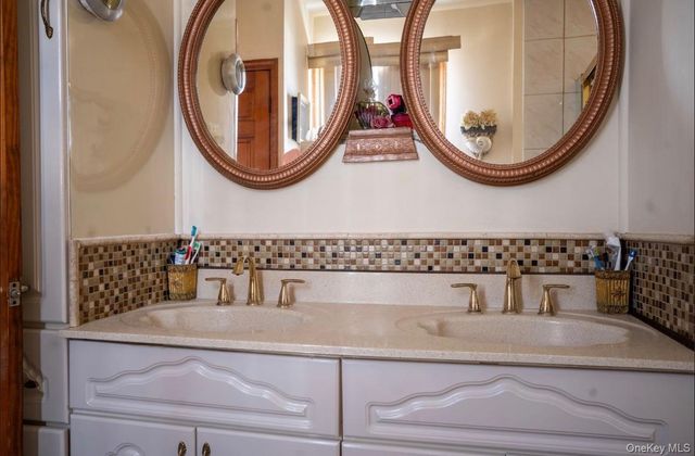 9728 130th Street, Richmond Hill, NY 11419