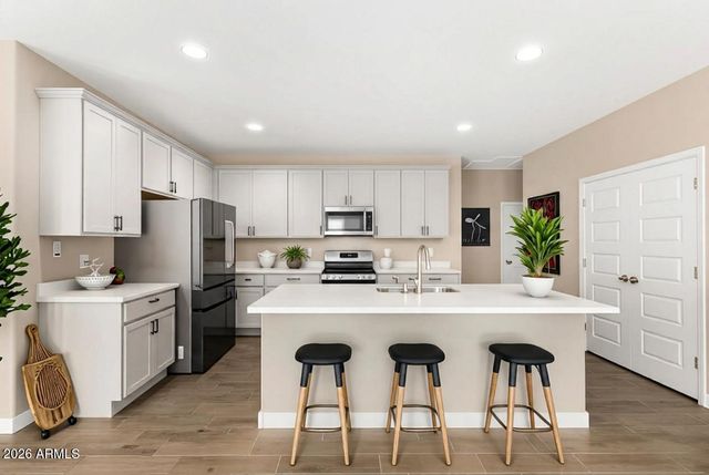 4327 W MAGDALENA Lane, Laveen, AZ 85339