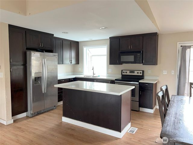 511 190th Street E, Spanaway, WA 98387