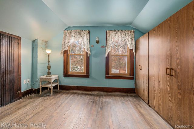 9630 Round Lake Boulevard, White Lake Charter Township, MI 48386