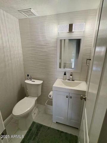 135 S Abalone Drive, Gilbert, AZ 85233