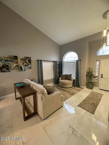 135 S Abalone Drive, Gilbert, AZ 85233