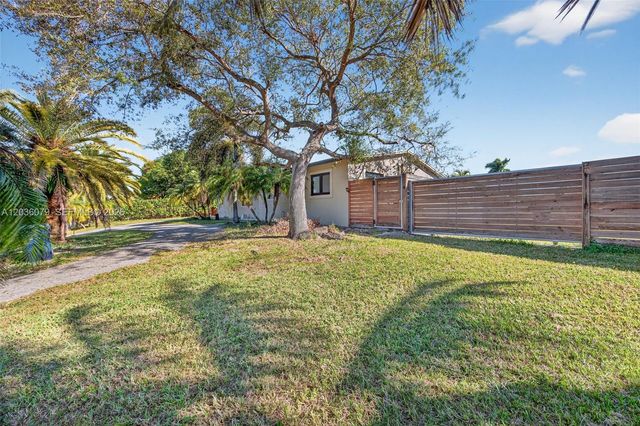 27701 SW 162nd Court, Homestead, FL 33031