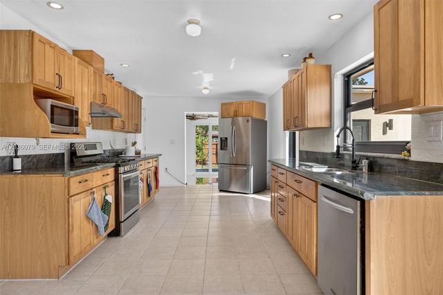 27701 SW 162nd Court, Homestead, FL 33031