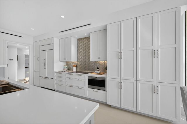 2920 SE Dune Drive 140, Stuart, FL 34996