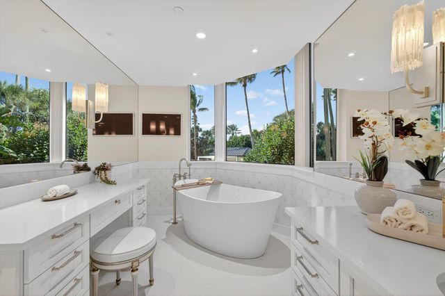 2920 SE Dune Drive 140, Stuart, FL 34996