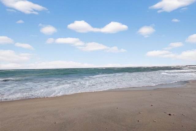 2920 SE Dune Drive 140, Stuart, FL 34996