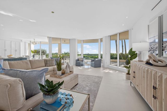 2920 SE Dune Drive 140, Stuart, FL 34996