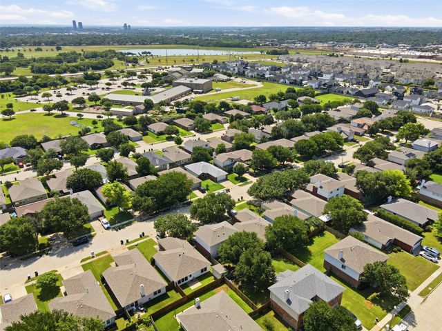 2313 Southway, Denton, TX 76207