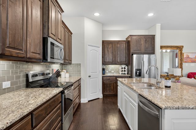 3601 Meadowtrail Lane, Denton, TX 76207