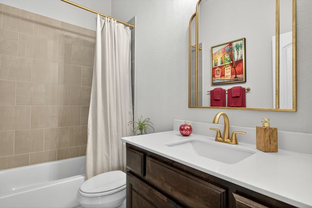 3601 Meadowtrail Lane, Denton, TX 76207