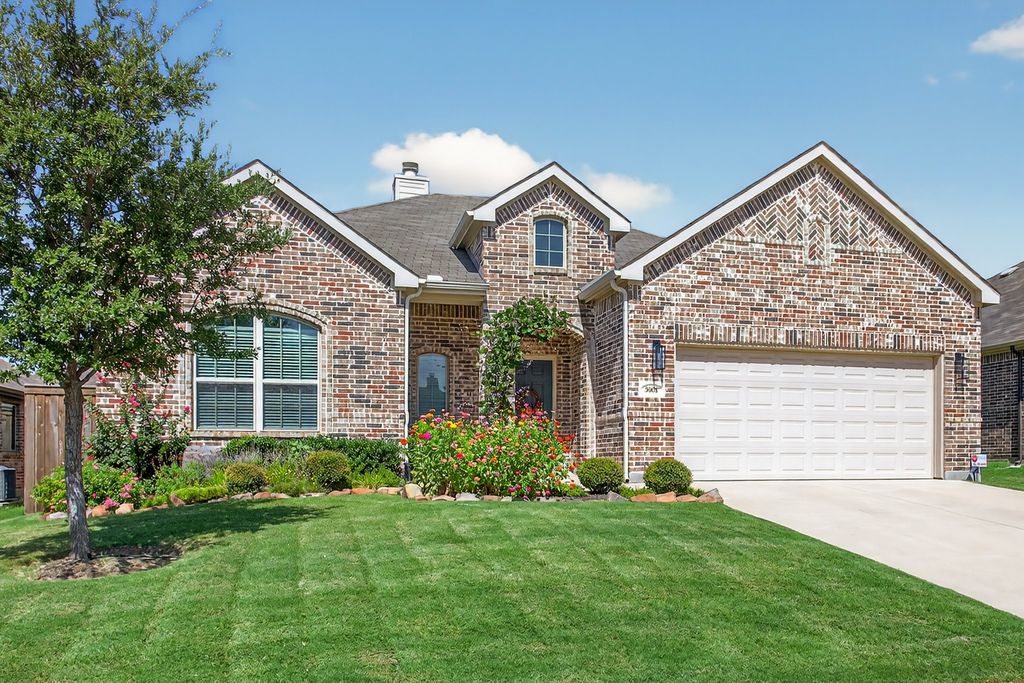 3601 Meadowtrail Lane, Denton, TX 76207