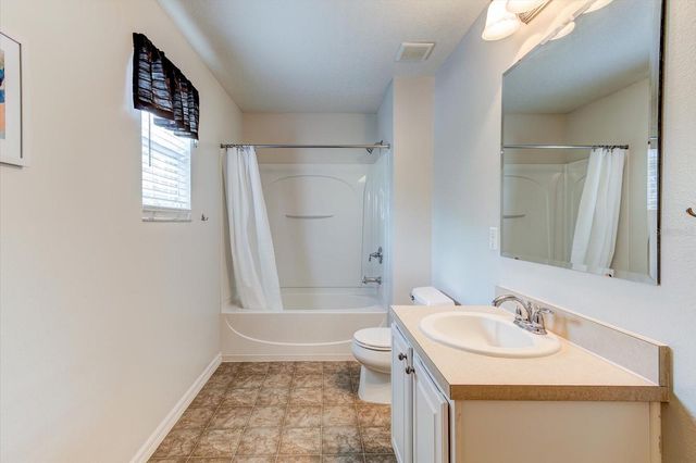 2463 LACERTA DRIVE, Orlando, FL 32828