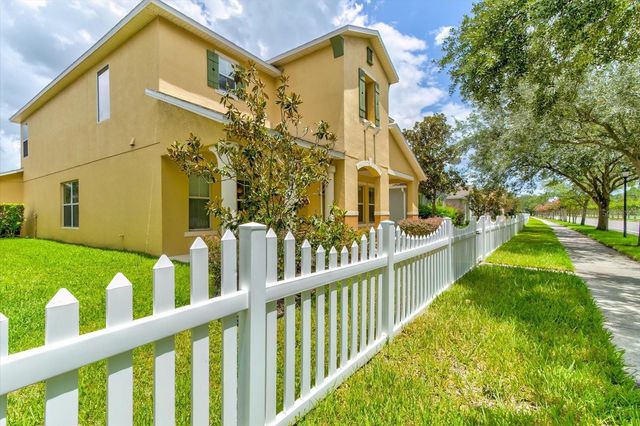 2463 LACERTA DRIVE, Orlando, FL 32828