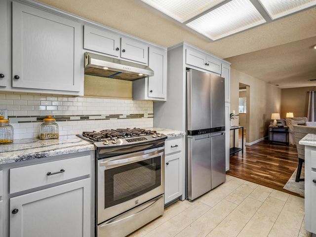 2401 Roxana St, Placerville, CA 95667