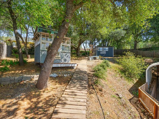2401 Roxana St, Placerville, CA 95667