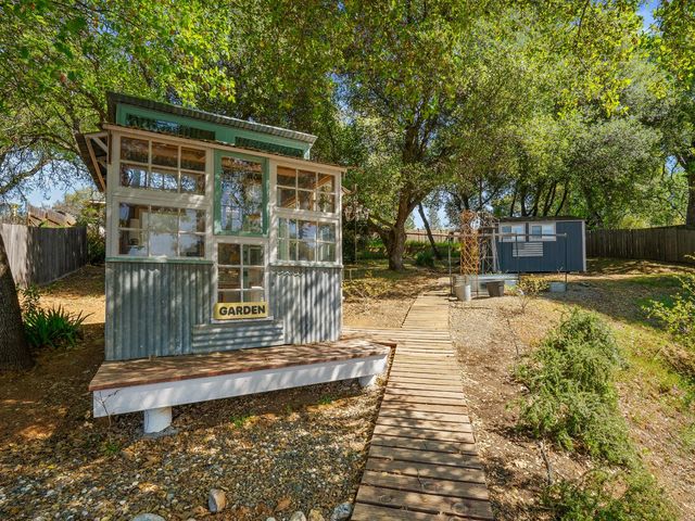 2401 Roxana St, Placerville, CA 95667