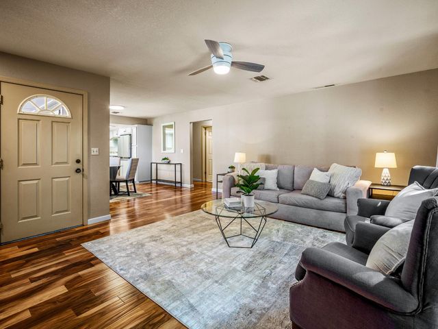 2401 Roxana St, Placerville, CA 95667