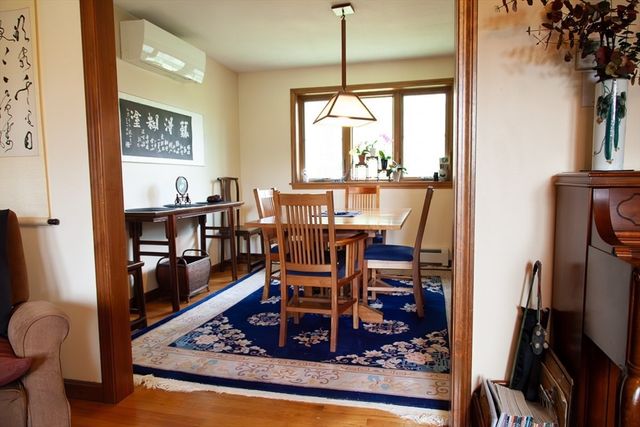 305 Strong St, Amherst, MA 01002