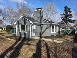 615 Polo Drive, Wheaton, IL 60187