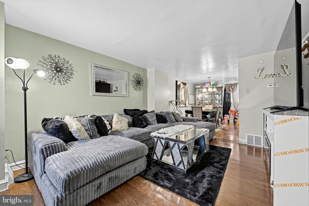 1305 E WEAVER ST, PHILADELPHIA, PA 19150 — photo 3