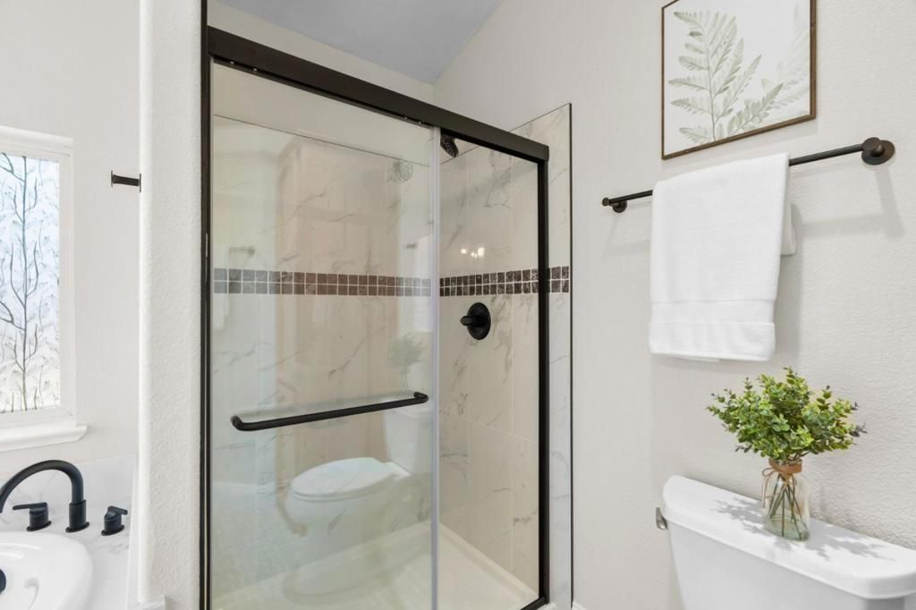 Image 19 of property listing at 458 Laswell Avenue, San Jose, CA 95128