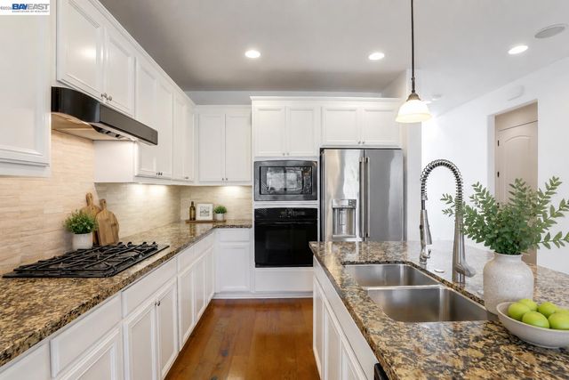 5131 Montiano Ln, Dublin, CA 94568