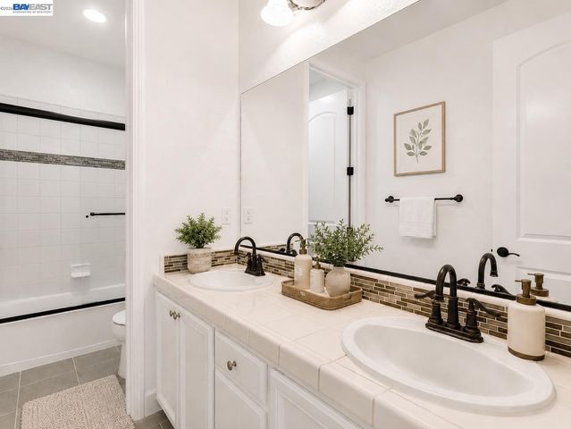 5131 Montiano Ln, Dublin, CA 94568