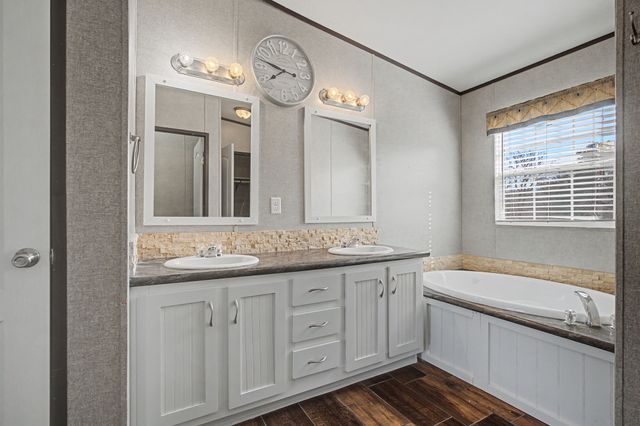 110 Jeremy Lane, Paradise, TX 76073