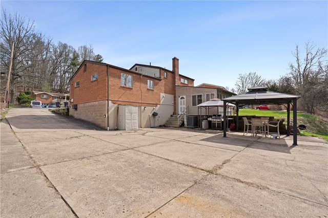 115 Rene Dr, Ross Twp, PA 15116