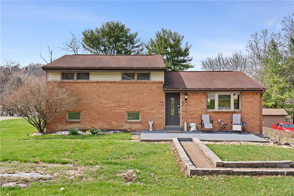 115 Rene Dr, Ross Twp, PA 15116