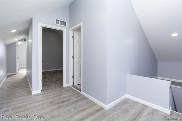 8704 Smart Street, Detroit, MI 48210