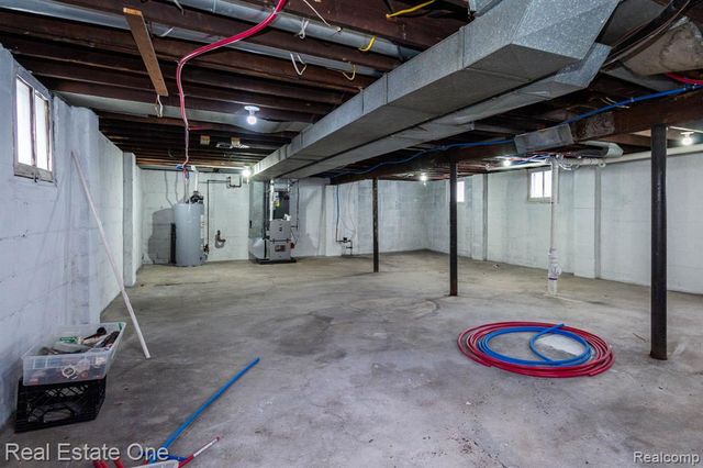 8704 Smart Street, Detroit, MI 48210