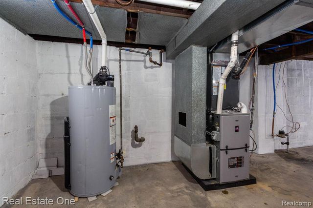 8704 Smart Street, Detroit, MI 48210