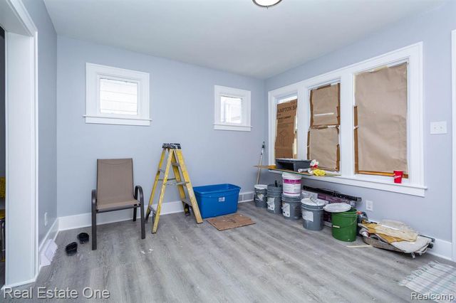 8704 Smart Street, Detroit, MI 48210