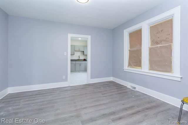 8704 Smart Street, Detroit, MI 48210